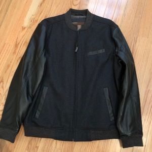 Men’s Perry Ellis Large Wool and Leather Jacket